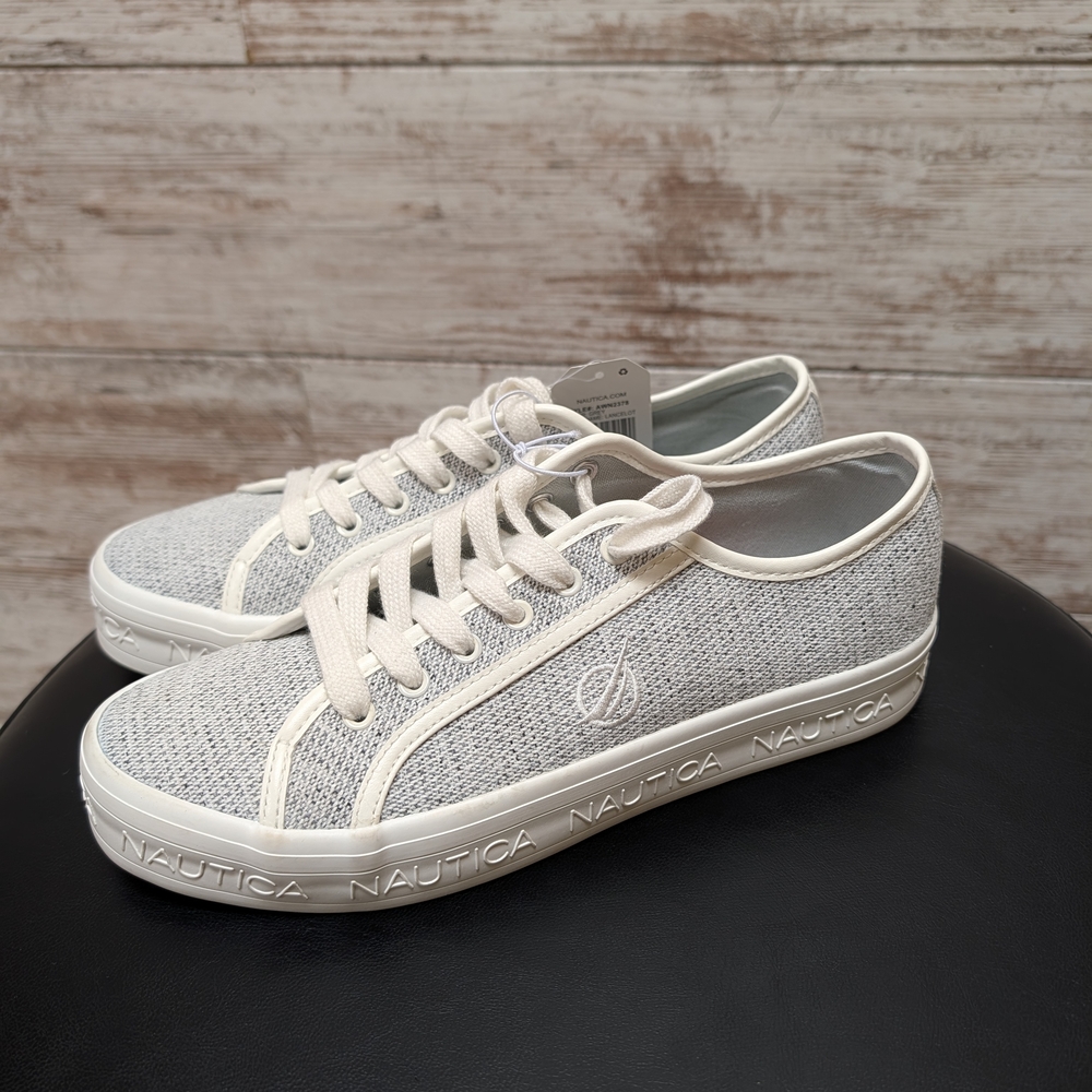 Nautica Women's Light Gray Knit Sneakers